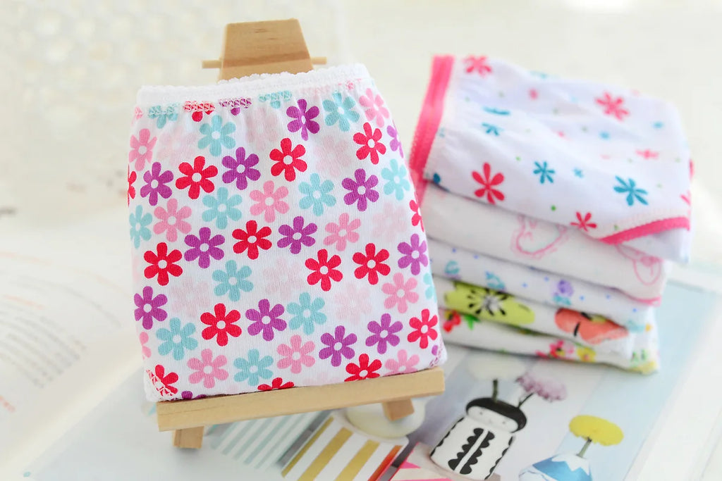 Wholesale(10pcs/lot) Cartoon Design Underwear For Children Kid, 100% Cotton Girls Shorts Underpants Knickers, 2 4 6 8 10 Years