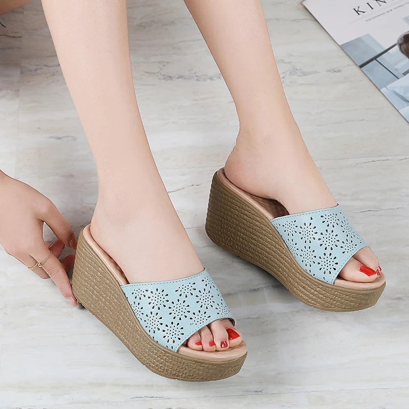 Latest Ladies Fashion Girls Fancy Wedge Heel Sandals Shoes