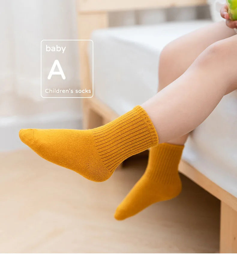 5 Pairs/Lot Autumn Winter High Elastic Simple Children Socks Korean Cotton Stripes Solid Color Alphabet Boys Girls Socks 1-12 Y