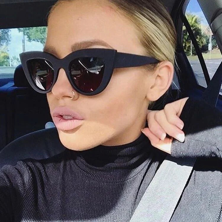 Vintage Cat Eye Sunglasses Woman Brand Designer Retro Sun Glasses Female Fashion Mirror Outdoor Shades Gradient Oculos De Sol