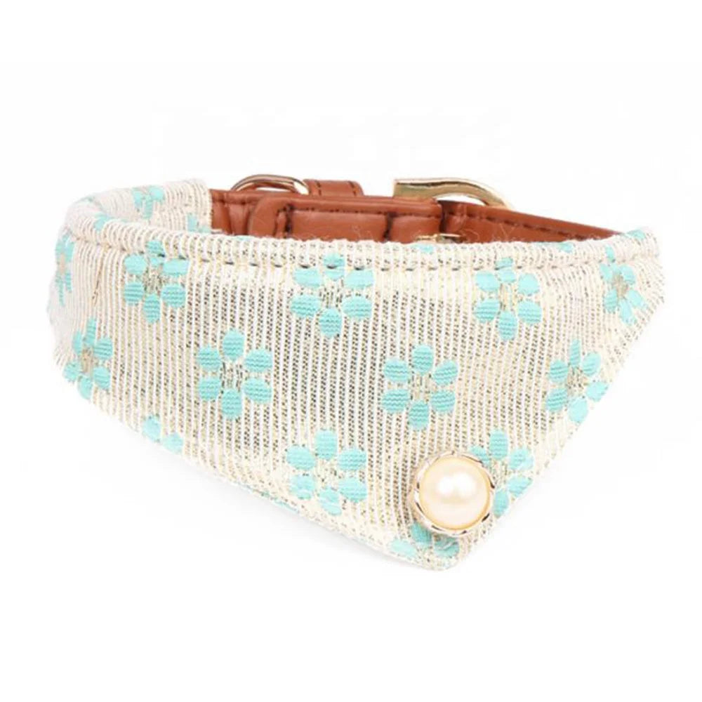 Luxury High Quality Dog Harness Custom Pearl Decoration Bandana Collar Modern Lovely Pet Collars for Walking Features Neck Scarf