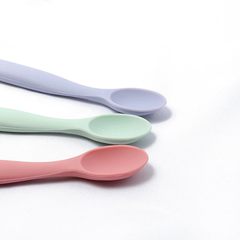 Eco-friendly Bpa-Free Custom Food Grade Soft First Stage Feeding Silicone Baby Spoon for Infant