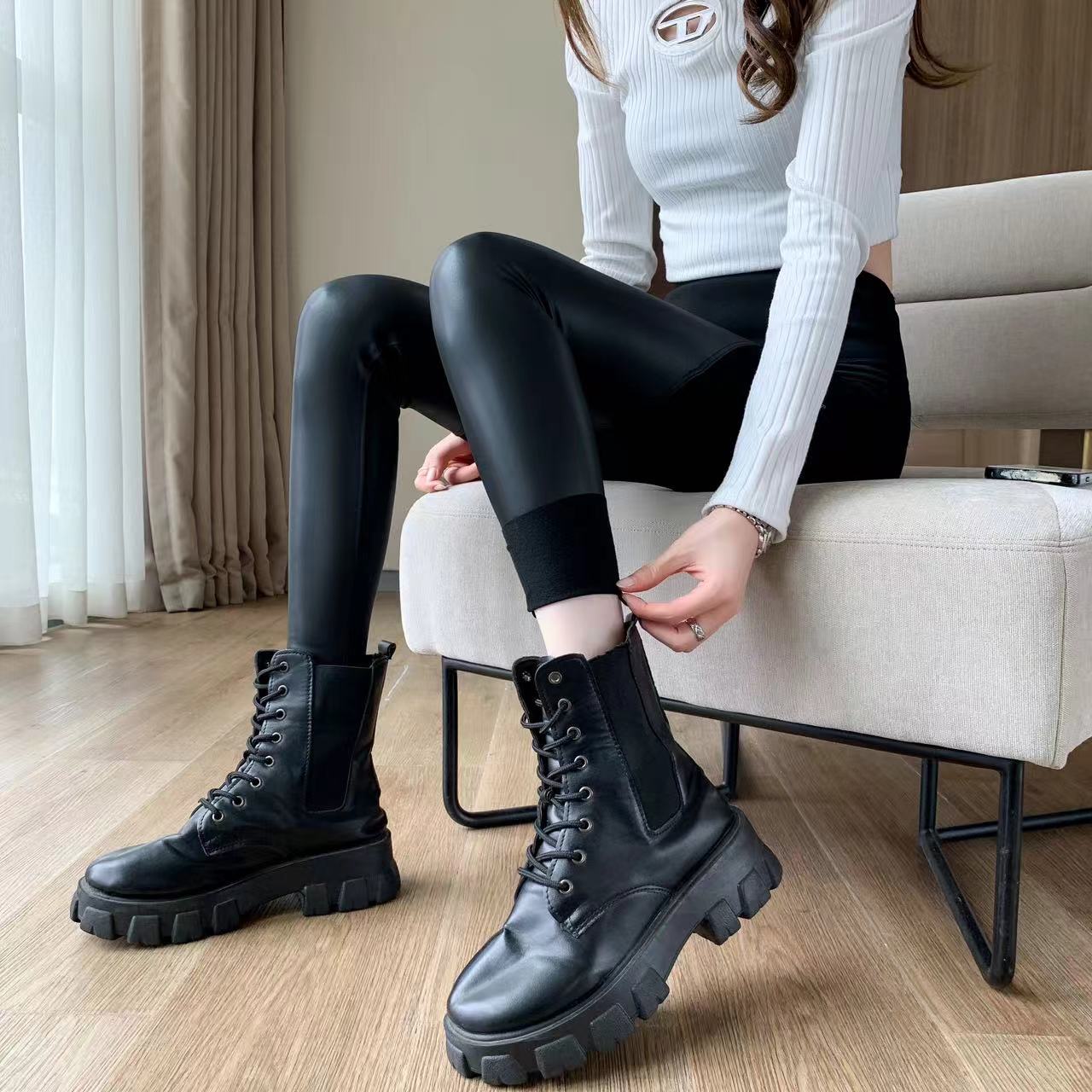 Brushed Leather Pants, Classic and Fashionable Leather Pants, Hip-Lifting and Tummy-Tucking, Nine-Point Pants for Outer Wear