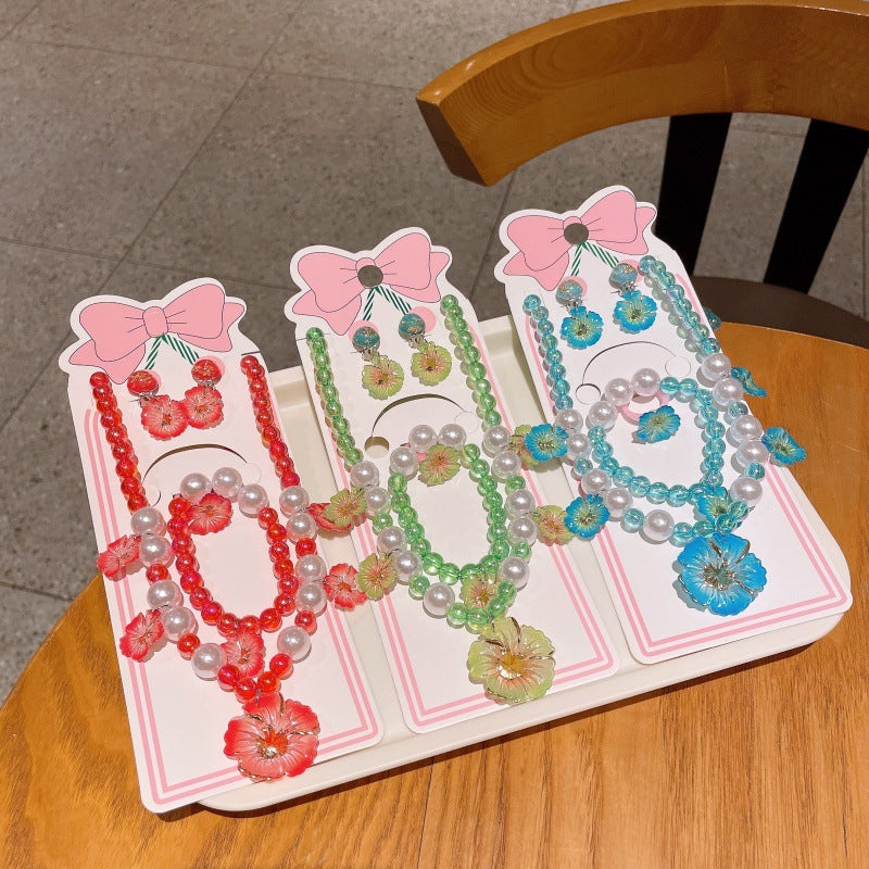 Children's Handmade Pearl Necklace Set with Flowers, Cute and Versatile, Exquisite Little Girl's Ear Clip Bracelet Ring Jewelry