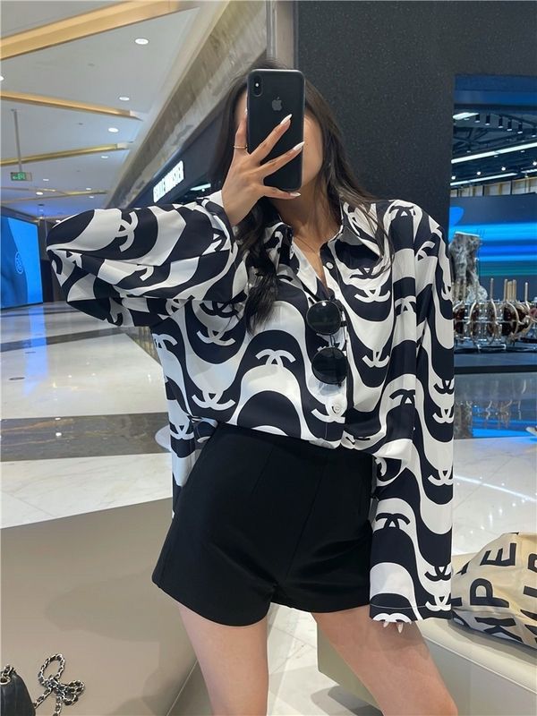 Four-Season Black Plus-Size Leggings for Women, Anti-Exposure Pants, Invisible Pants, Casual Shorts for Petite Women