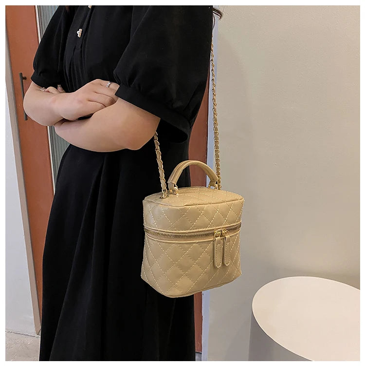 Trendy  Buet Handbag Women's Crossbody Versatile High-End Feel PU Leather Soft Surface Zipper Closure Casual Sle
