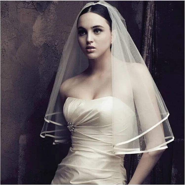 Fashion Short Tulle Wedding Veils With Comb White Ivory Bridal Two Layer Veil for Bride for Marriage Wedding Accessories