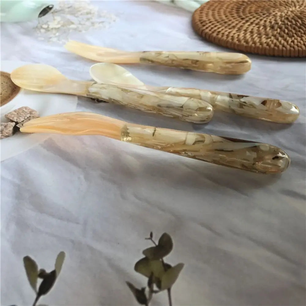 Natural Shell Resin Spoon Fork Ice Cream Dessert Spoon Caviar Spoon Seashells Stirring Spoons Teaspoon Kitchen Tool
