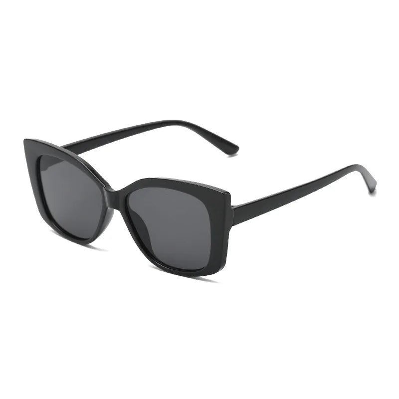 New Fashion Cat Eye Sunglasses Female Luxury Brand Designer Sun Glasses for Women Travelling Sun Shades Glasses High Definition