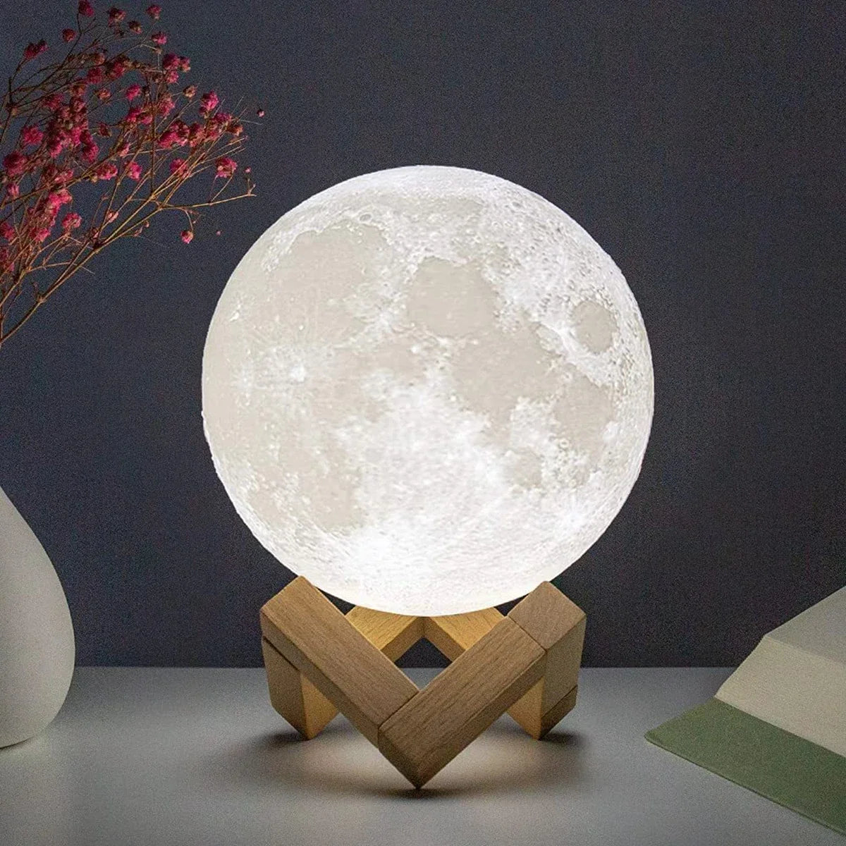 Moonlight Lamp Toy – Creative Bedside Night Light & Kids Gift (8 cm)