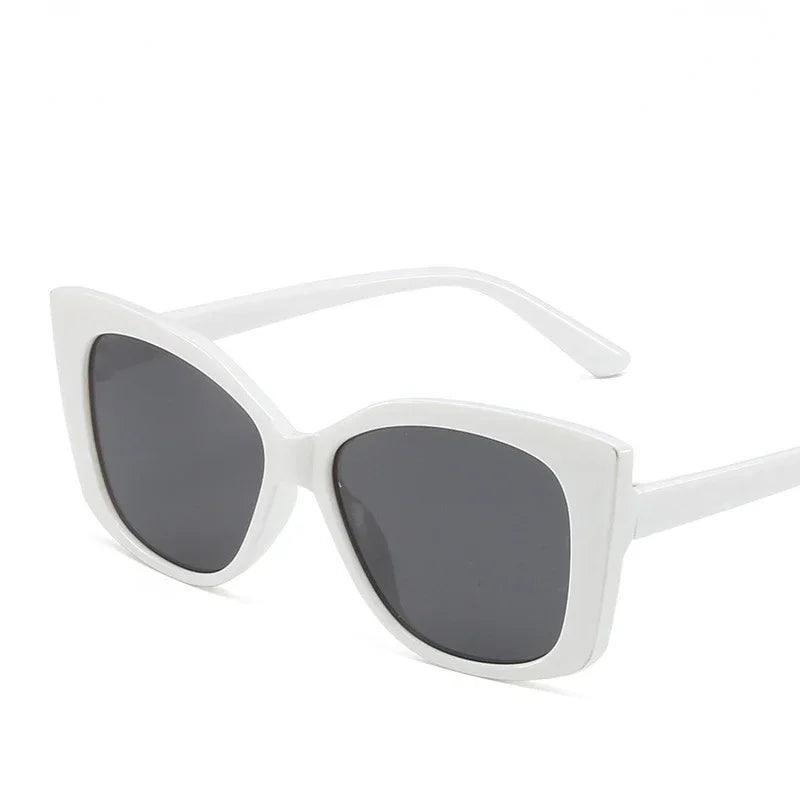 New Fashion Cat Eye Sunglasses Female Luxury Brand Designer Sun Glasses for Women Travelling Sun Shades Glasses High Definition