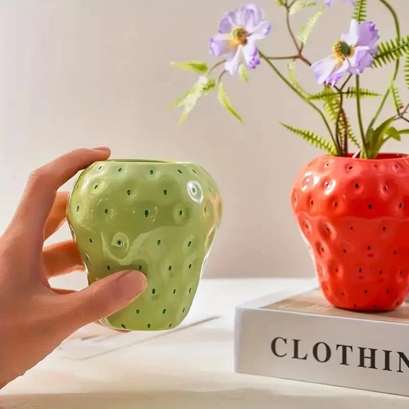 Creative Strawberry Shaped Vase for Flower Arrangement Living Room Home Decoration Decoration Flower Pot