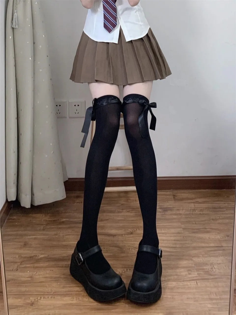 Women's Socks Jpanese Beauty Kawaii Sweet Girl Lace High Socks Cute Cool Bow Ribbon Knee Socks Moda Feminina Roupas Lolita Socks