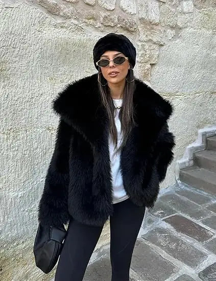 European and American Autumn and Winter New Faux Fur Coat Plus-size Women's Top Anti-fox Fur Lapel, Short Faux Fur Style Outcoat