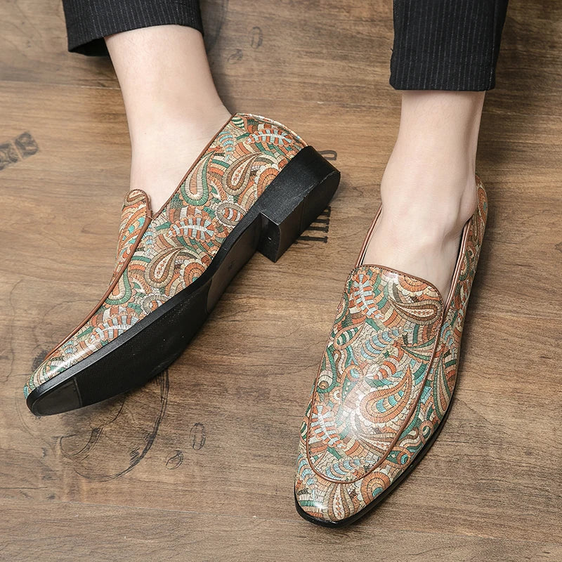New British Style Fashion Trends Printed Leather Loafers Men Breathable Casual Shoes Men Slip-on Dating Driving Party Men Shoes