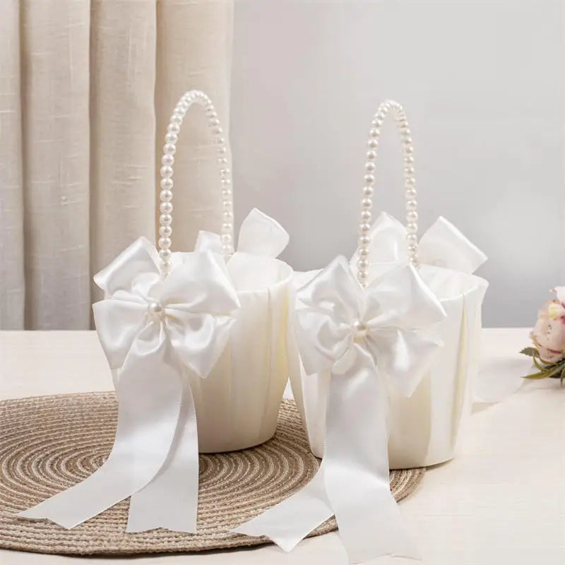 1-2pcs Pearl Handle Flower Basket Satin White Western Rustic Bowknot Wedding Basket Foldable Flower Basket For Floral Petals