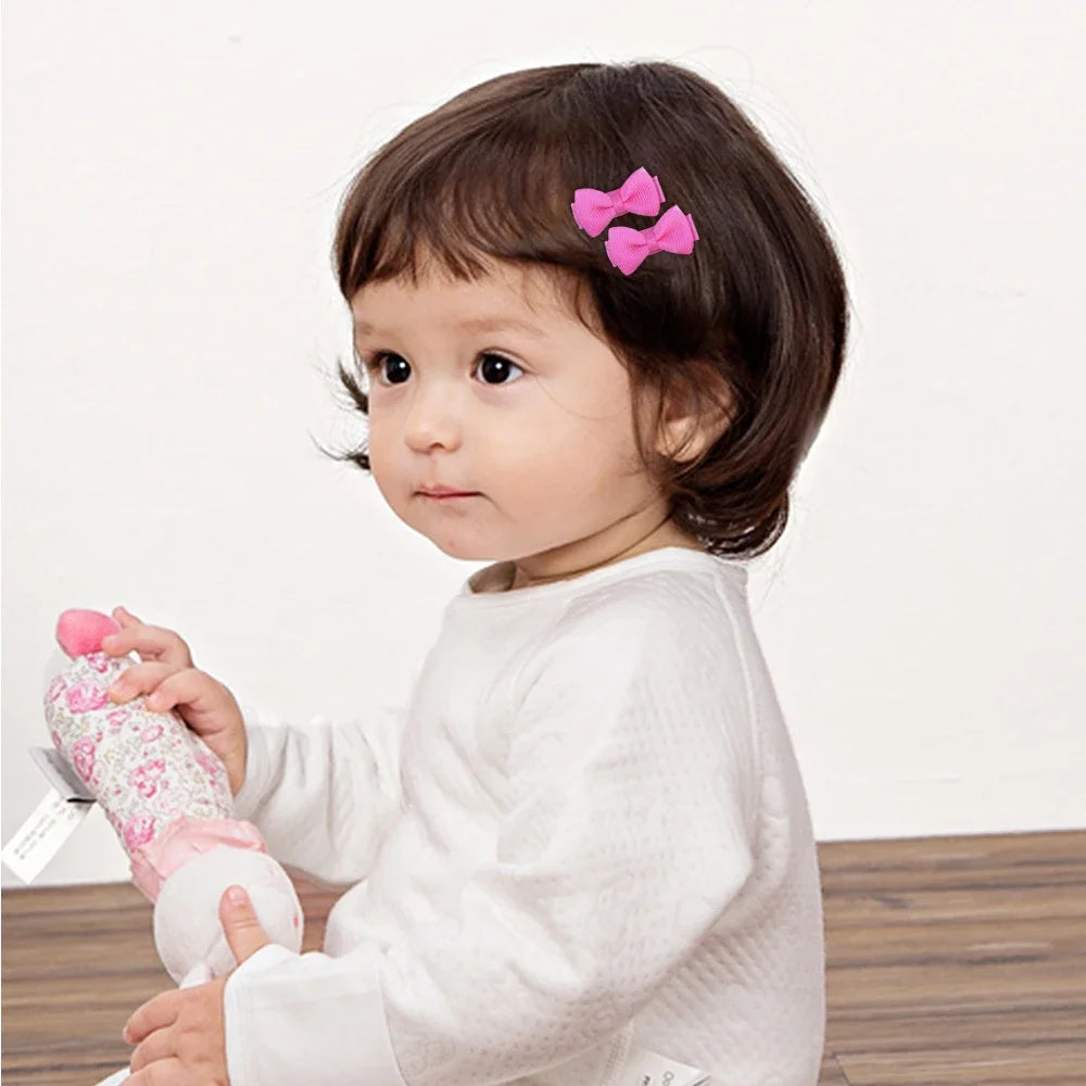1.2 Inches Solid Colors Mini Hair Bows With Clip For Kids Girls Hairgrips Ribbon Covered Safety Bows Headwear Hair Accessories