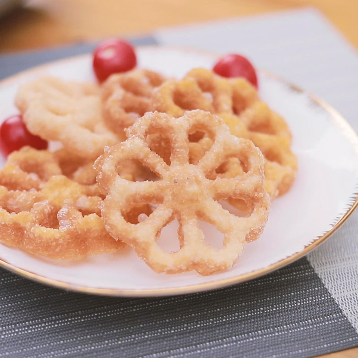 Aluminum Rosette Maker Molds Bunuelos Mold With Handle Pastry Tools Achappam Cookie Maker Baking Cooking Kitchen Accessories