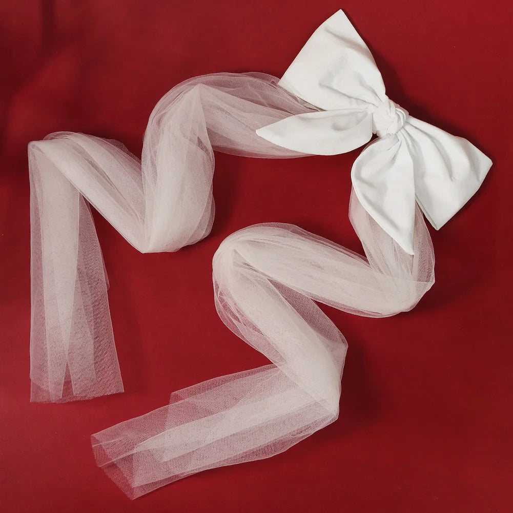 Double Layer Mesh Tulle Solid Color Women Short Wedding Veil with Clip Ribbon Edge Center Cascade Bride Headpiece Party