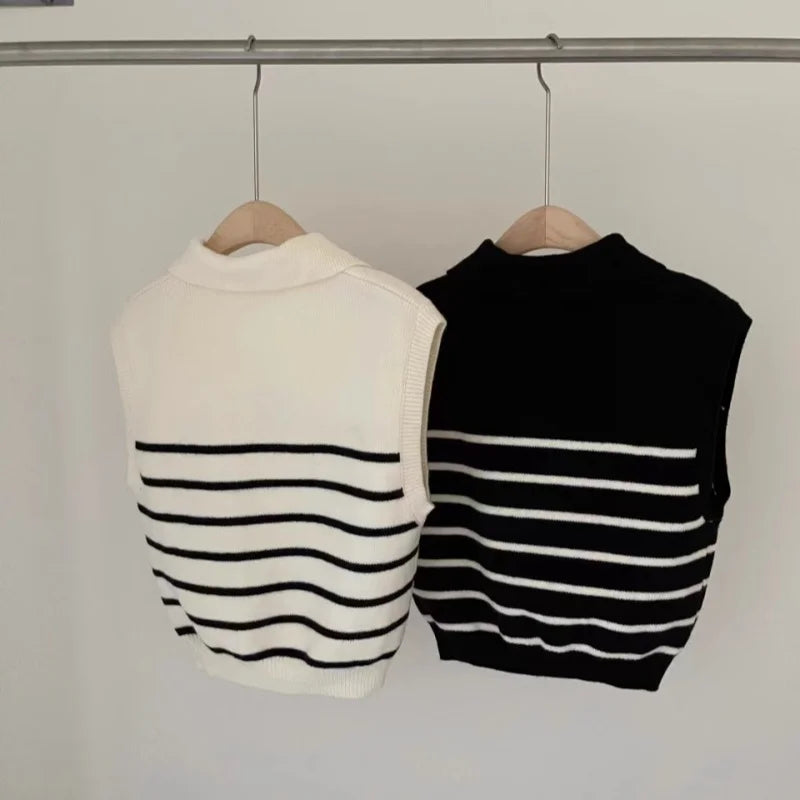 Retro lapel zipper stripe knitted waistcoat women Autumn Winter Korean fashion sleeveless sweaters casual simple pullover vest