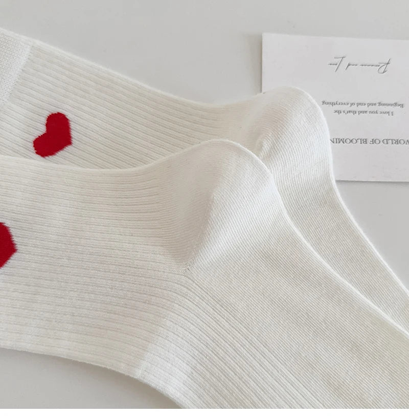 Socks For Women New Heart Design Cute Socks Breathable Simple Korean Style Sweat absorption Girls Cotton Socks Daily Classic