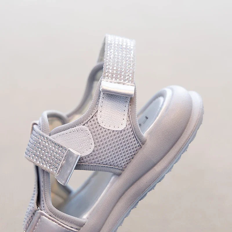 Summer Girls New Sandals Breathable Mesh Children's Causal School Sandals Simple Fashion Kids Beach Platform Sandals Open-toe