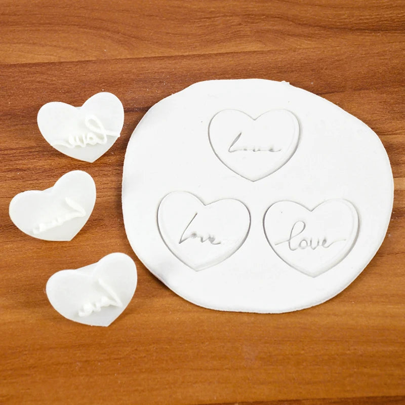 4pcs Valentine's Day Love Letter Cookie Mold Heart Fondant Cake Decorating Tools Wedding Party Handmade Gift Baking Accessories