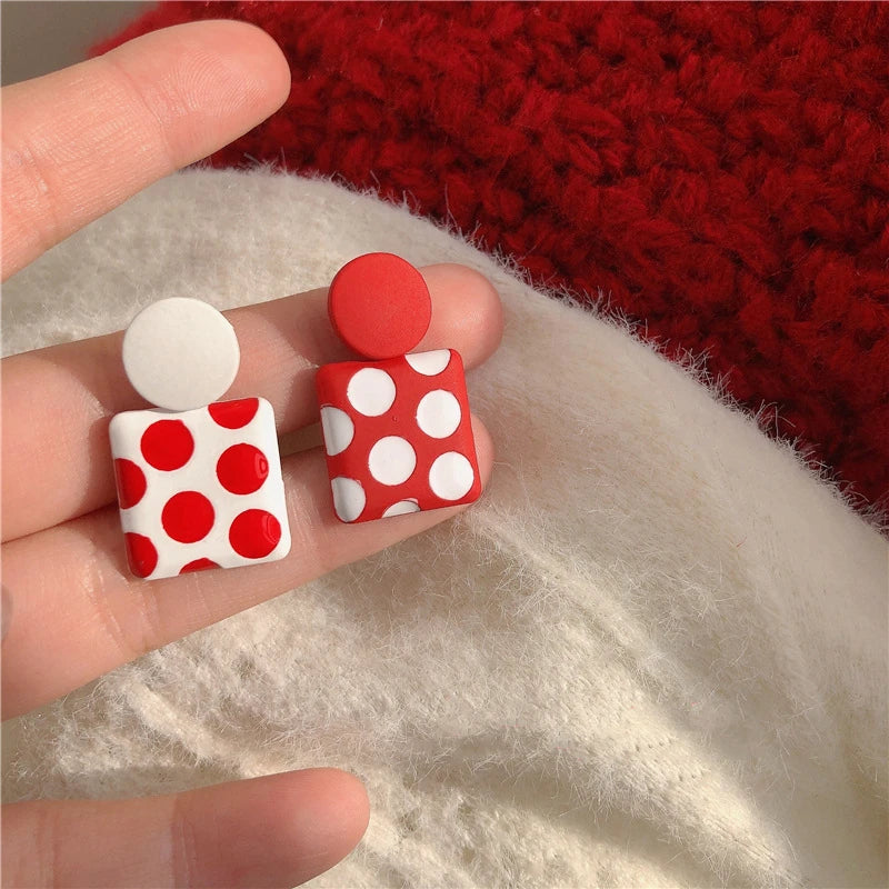 Red Statement Drop Earrings – Floral Heart Design for Elegant Occasions