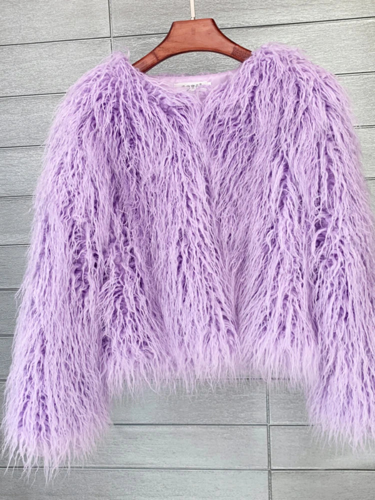 Faux Fur Plush Coat – Soft Shaggy Statement Jacket