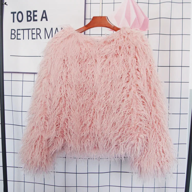 Faux Fur Plush Coat – Soft Shaggy Statement Jacket