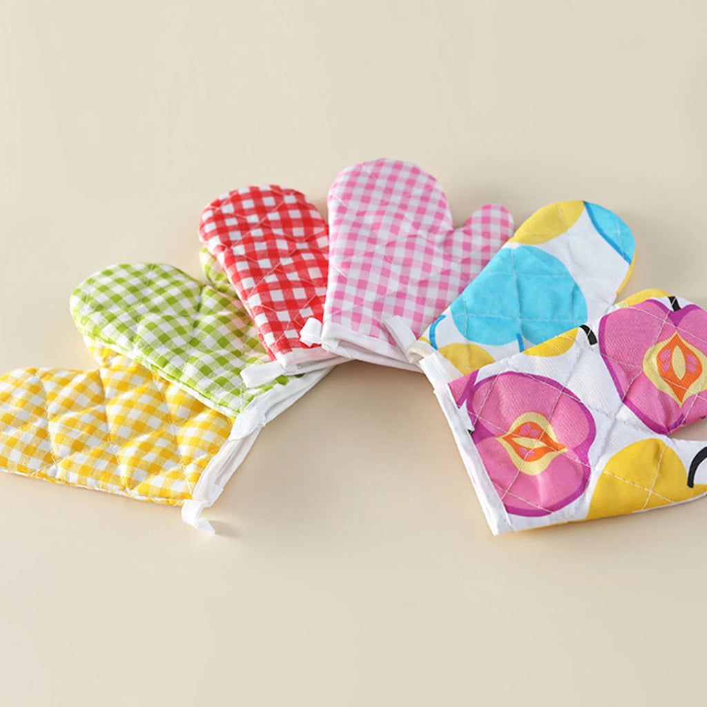 Kids Oven Baking Gloves Oven Mitts Microwave Oven Gloves Kitchen Microwave Oven Glove Non-Slip Gloves Baking Tools Bakeware