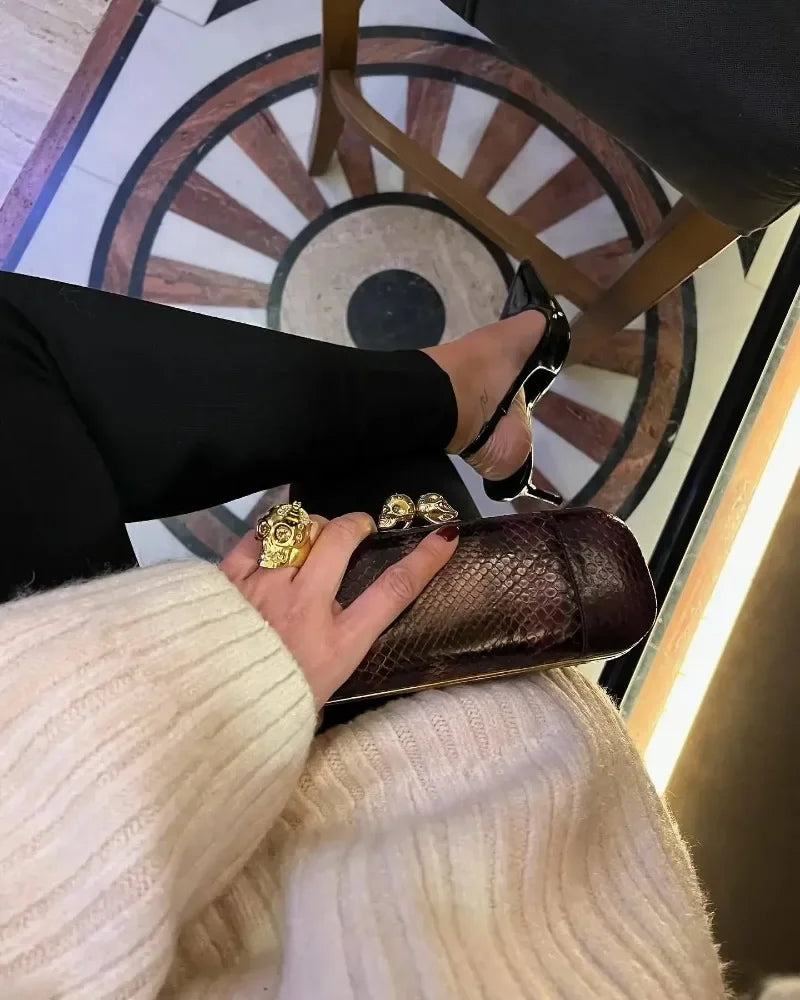 Tuularose Women's Off-Shoulder Sweater Fashion Loose Casual Brown Retro Pullover Spring High Street Office Lady Tops Knitwear