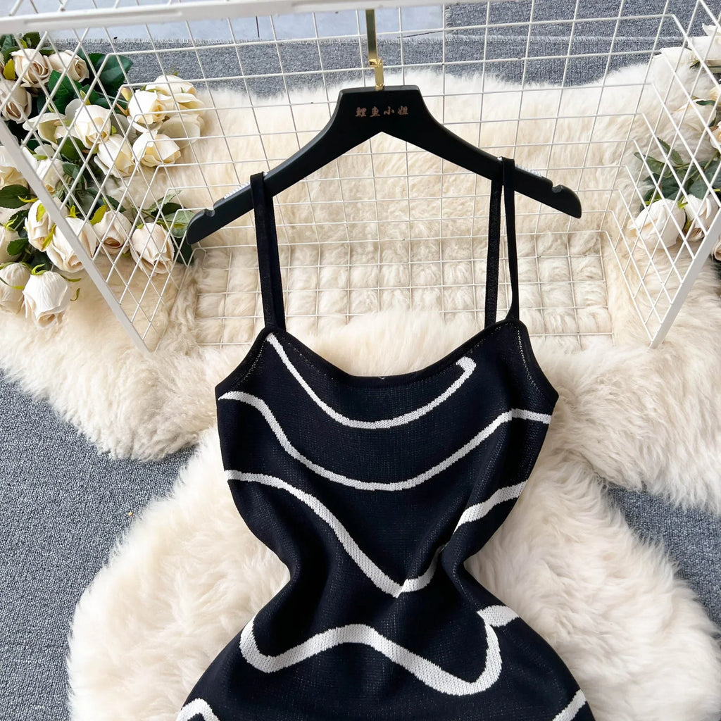 2024 Ladies Knitted Sheath Sundress Sleeveless Hotsweet Print Backless Slim Dress Fashion Elastic Beach Long Dress