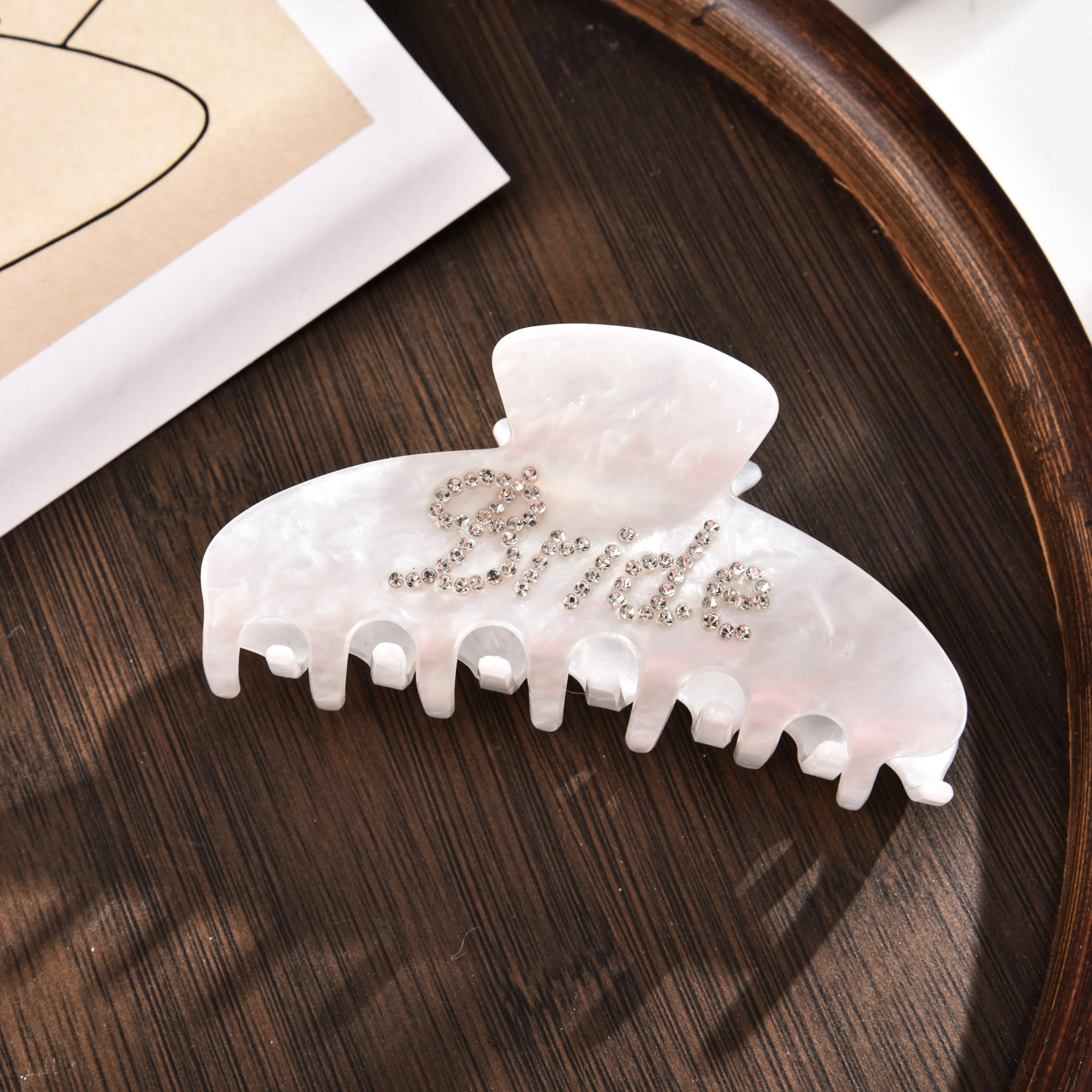 YHJ Rhinestone Letter Hair Claws Grab Clips New Design Shark Crabs Hair Claw Clip Valentine's Day Hair Accessories for Women