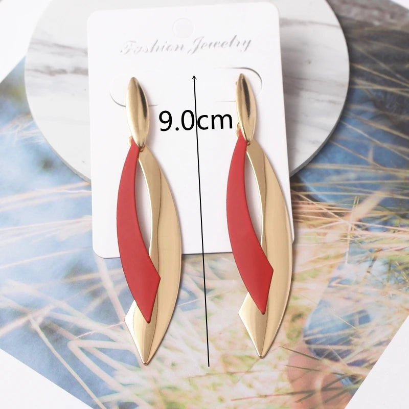 Red Statement Drop Earrings – Floral Heart Design for Elegant Occasions