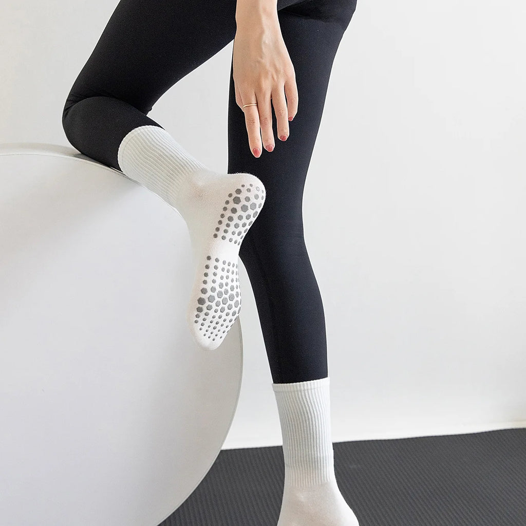 1Pair Yoga Socks for Women Nylon Pure Cotton Non Slip Section Bandage Sports Ballet Dance Sock Moisture Absorption Perspiration