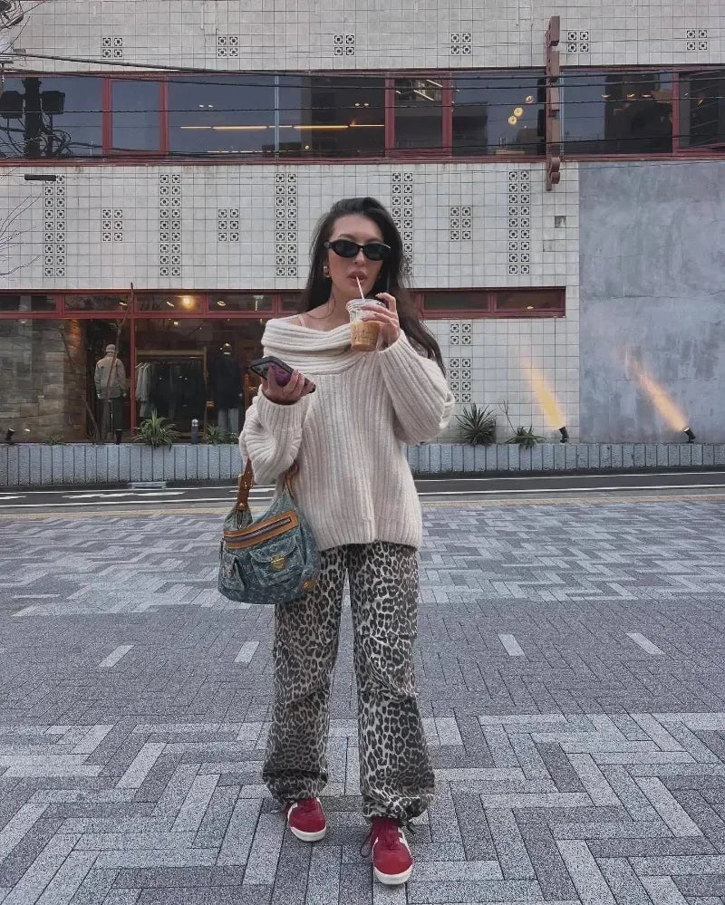 Tuularose Women's Off-Shoulder Sweater Fashion Loose Casual Brown Retro Pullover Spring High Street Office Lady Tops Knitwear