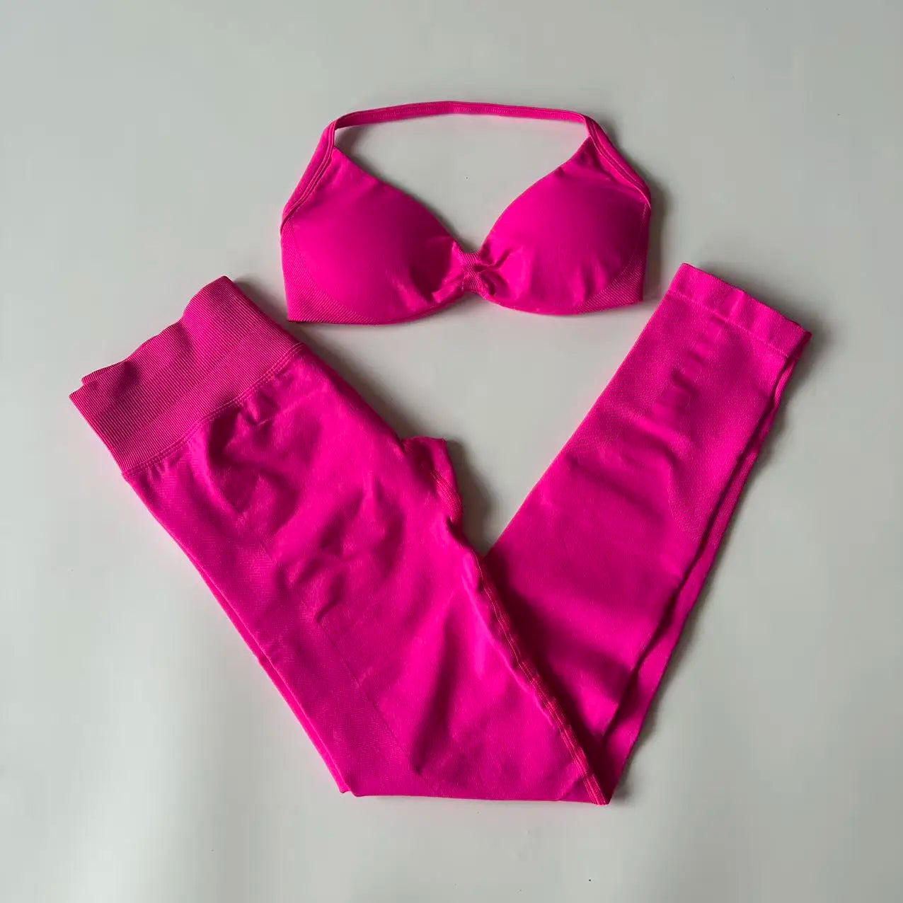 Seamlessyoga Set Women Workout Scrunch Leggings Set Strappy Halter Sports Bra Fitness Gym Clothing Workout Set 2 Pieces