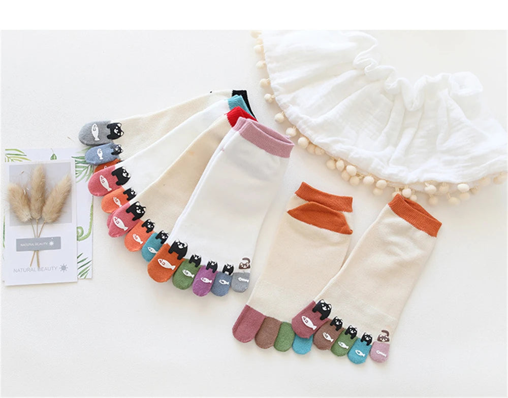 New Chic Funny Cute Cat Fish Colored Five Fingers Split Toes Socks Soft Cotton Christmas Sweet Gift Sokken Dropship
