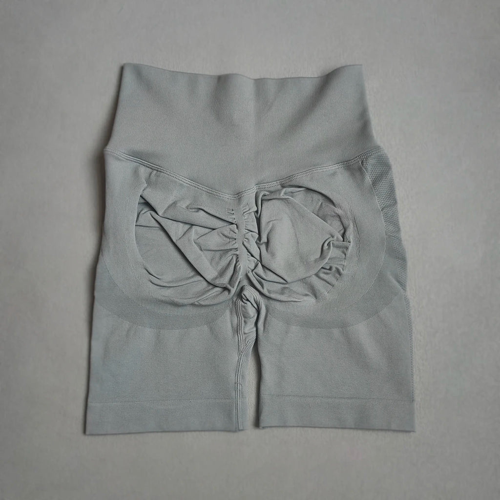 Yoga Shorts Women Sports Shorts Seamless Gym Workout Shorts High Waist Push Up Fitness Sports Shorts Cycling Shorts