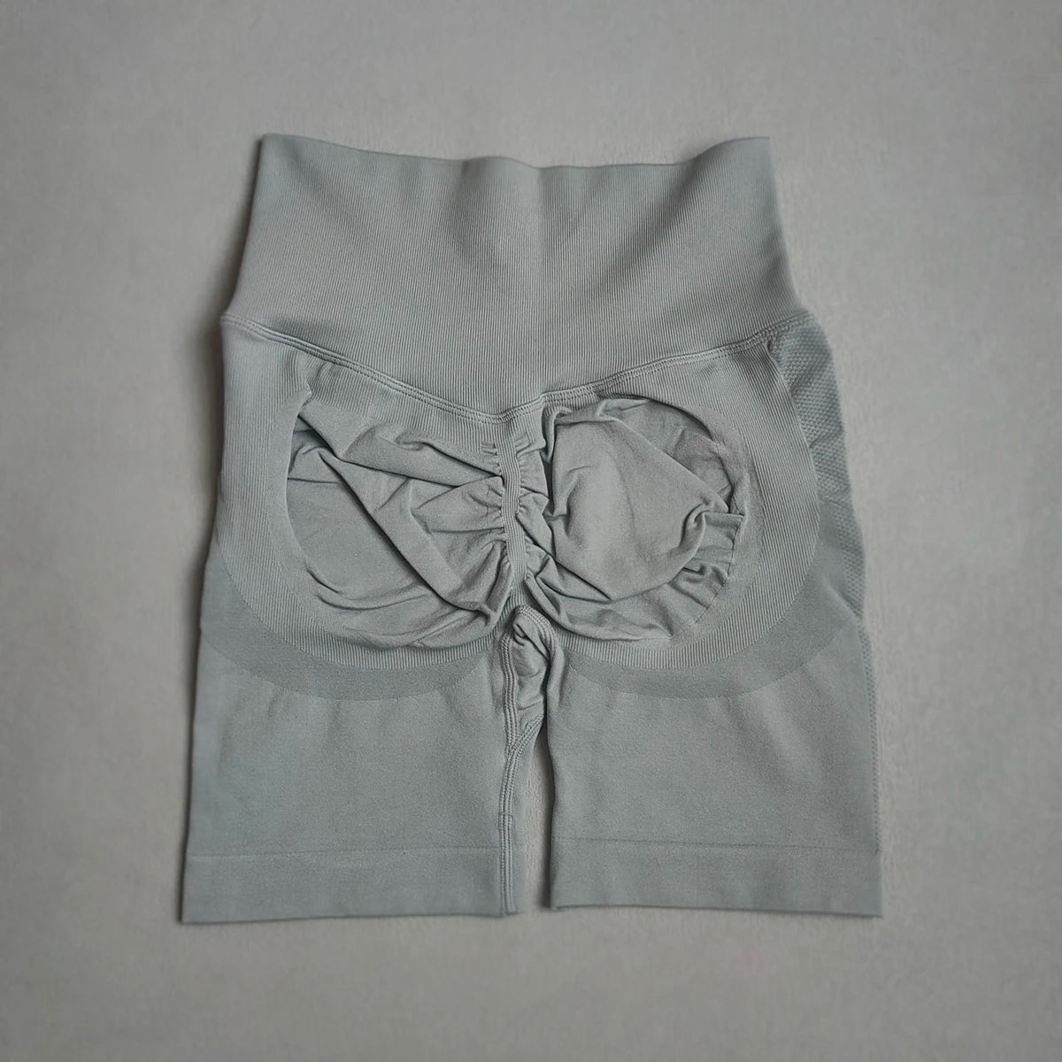 Yoga Shorts Women Sports Shorts Seamless Gym Workout Shorts High Waist Push Up Fitness Sports Shorts Cycling Shorts