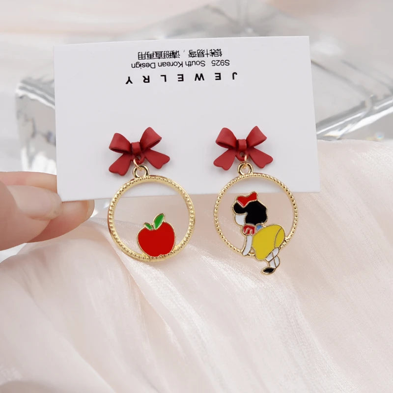 Red Statement Drop Earrings – Floral Heart Design for Elegant Occasions