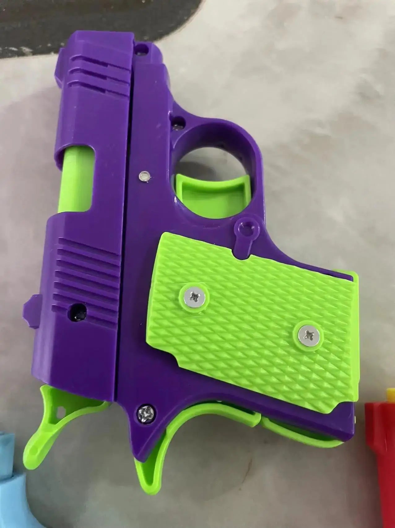 1PC Kids 3D Mini Model Gun 1911 Pistols Hand Toy Pistols For Boys Kids Toy Bullets No Fire Rubber Band Launcher Collection Gifts