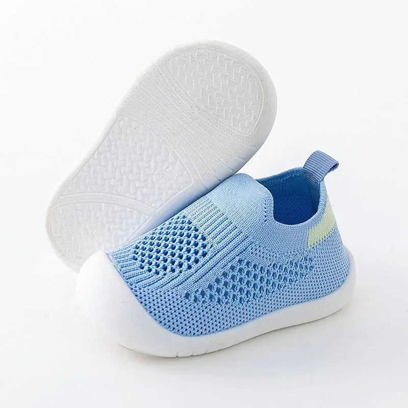 Spring Popular New Baby Shoes Mesh Knit Breathable Kid Girls Boys 0-3T Summer Slip-On Casual Sneakers Toddler Non-Skid Prewalker