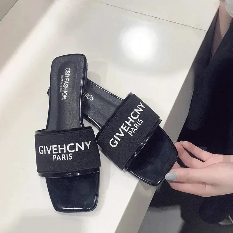 Women's Slippers Brand Summer Sandals 2025 Outdoor Fashion Women's Slippers Casual Party Beach flip-flops Beach Slippers