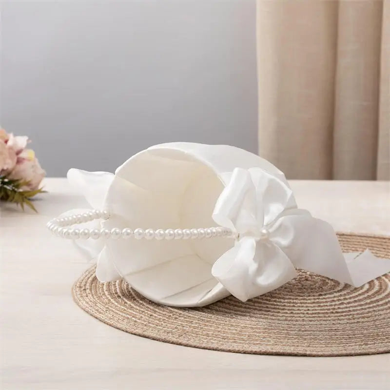 1-2pcs Pearl Handle Flower Basket Satin White Western Rustic Bowknot Wedding Basket Foldable Flower Basket For Floral Petals