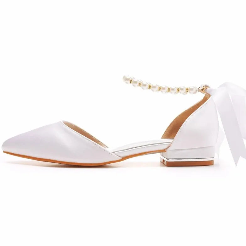 Wedding Shoes Bride Flat Heel Pointed Hollow Sandals Women White Satin Beaded Bride's Wedding Dress Shoes Sandalias De Mujer