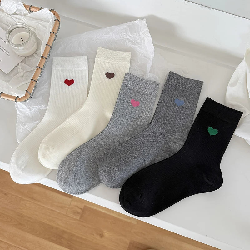 Socks For Women New Heart Design Cute Socks Breathable Simple Korean Style Sweat absorption Girls Cotton Socks Daily Classic
