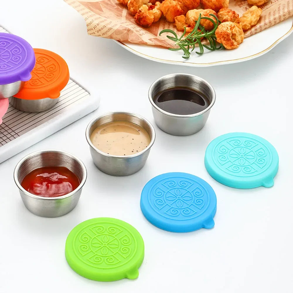 1pc Salad Dressing Container With 1.35oz/40ml Reusable Stainless Steel Cup And Leakproof Silicone Lids For Lunch Box and Picnic
