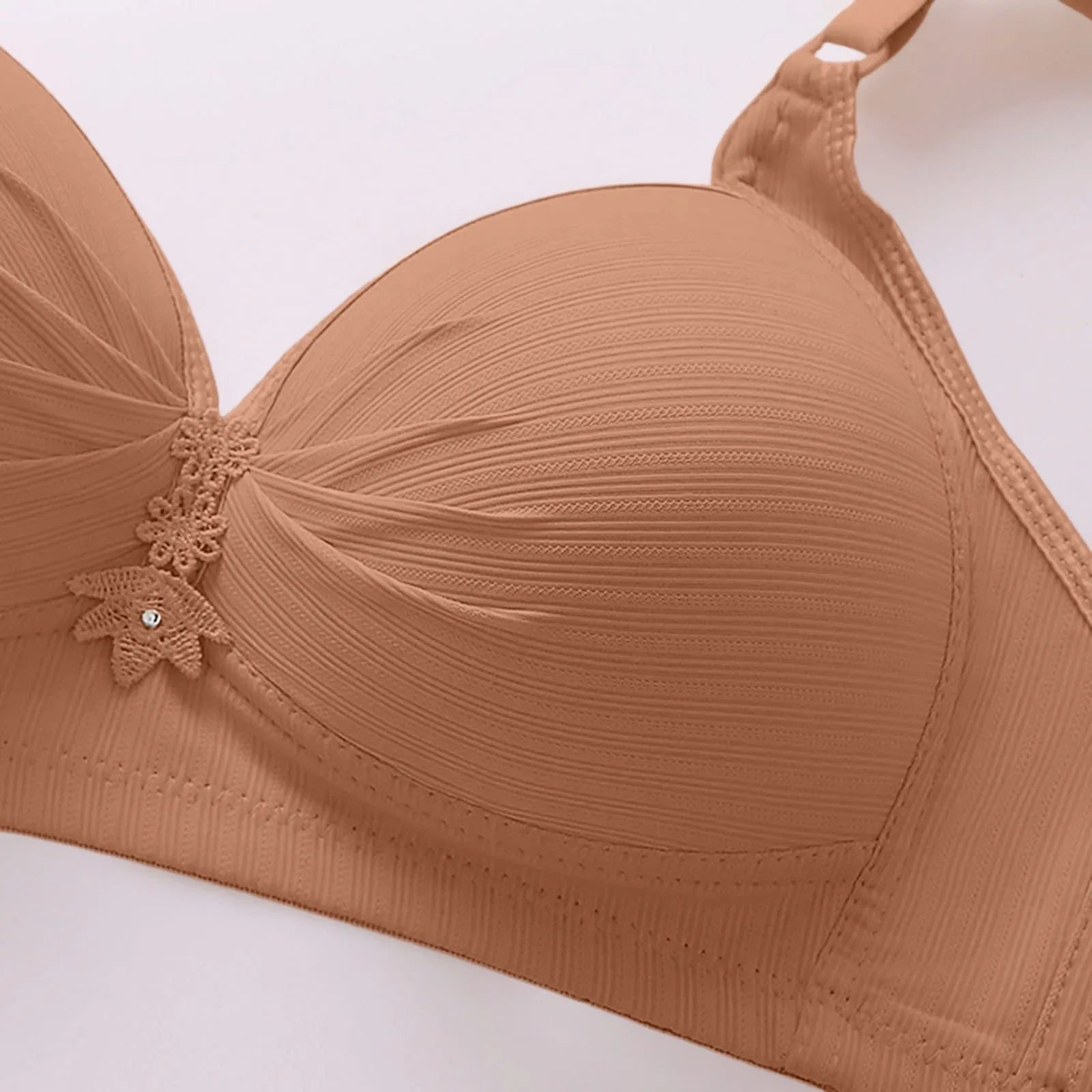 Comfortable Womens Bra Thin Molded Cup Support Underwear Sexy Lingerie Soft Comfort Everyday Wear Seamless Design Fabric